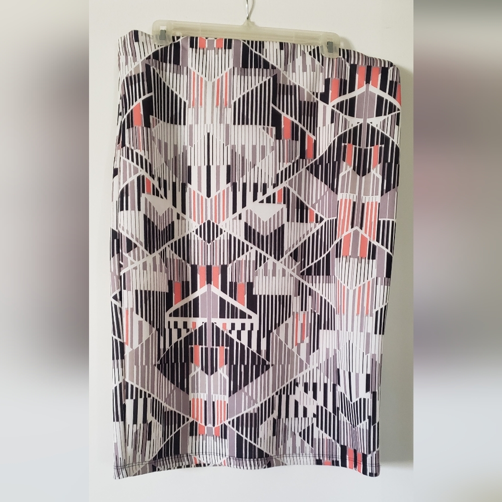 Mossimo Abstract Skirt